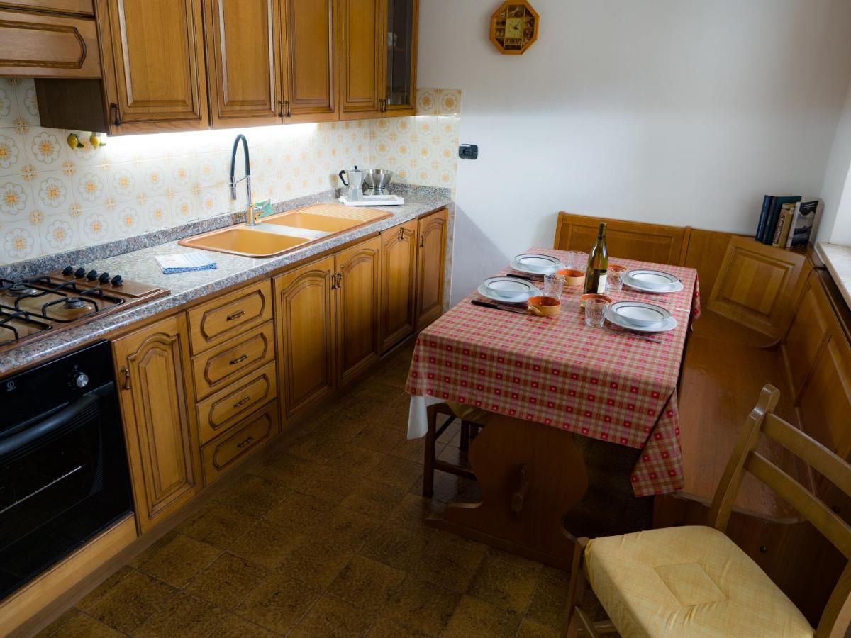 Appartamento Ai Piedi Del Gran Paradiso Saint-Pierre Bagian luar foto